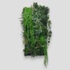 panel stworzony w pełni z wysokiej jakości sztucznych roślin, które wyglądają niezwykle naturalnie. Może zdobić każde pomieszczenie w domu, biurze, restauracji czy hotelu. Wygodna forma umożliwia dopasowanie go idealnie na wymiar  - wystarczy przyciąć go w odpowiednim miejscu i wkomponować w pozostałe panele.